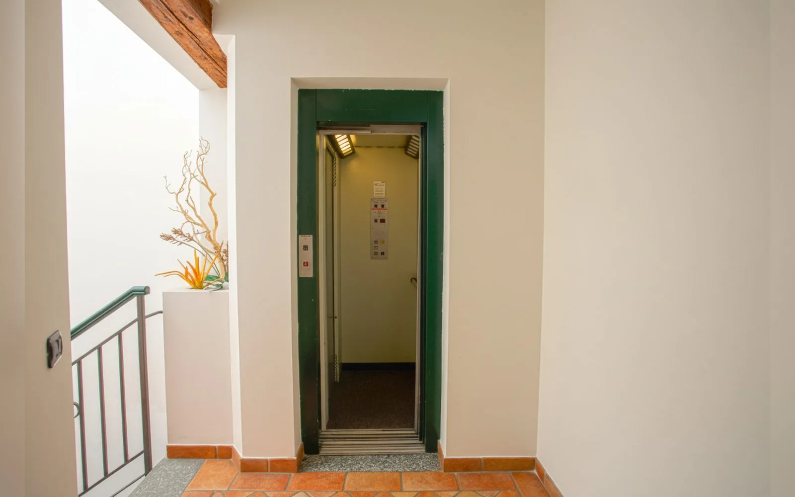 Angel's House, 