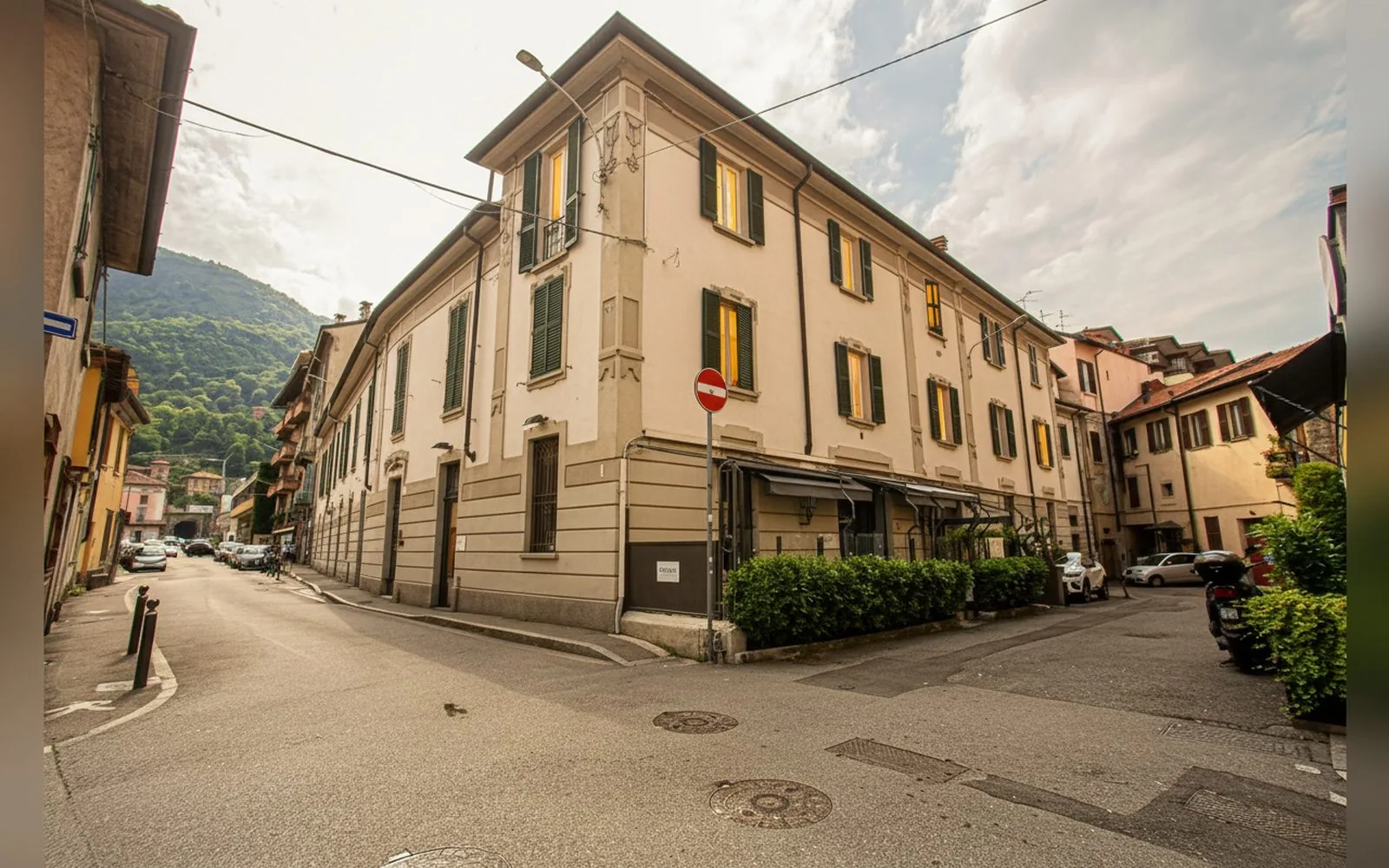 Angel's House, 